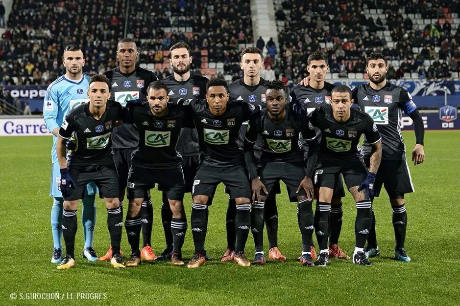 爱游戏官网 -法国杯倒计时，瓦伦西亚冲刺阶段绝杀压哨，细节引发关注，底气十足，训练强度明显提升的简单介绍